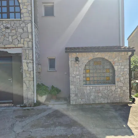 Apartment Dama *